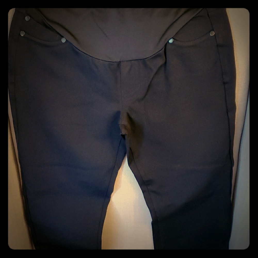 Liverpool Maternity Leggings